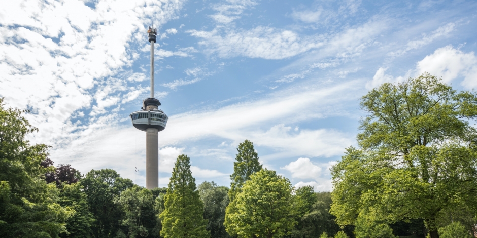 Euromast Rotterdam opent iconische conceptstore en koffiebar